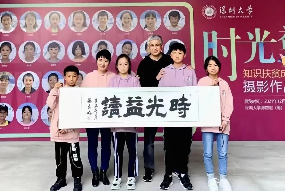 翻閱“時光”之書，引領“益讀”之路——訪“時光益讀”公益團隊指導老師趙崇毅